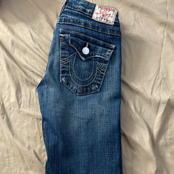 BRAND NEW TRUE RELIGION JEANS - Picture 1 of 3